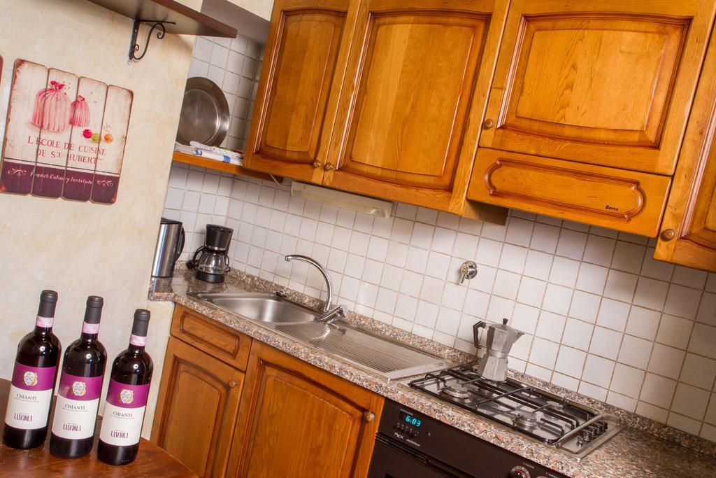 אימפרונטה Agriturismo Borgo Dei Ricci חדר תמונה