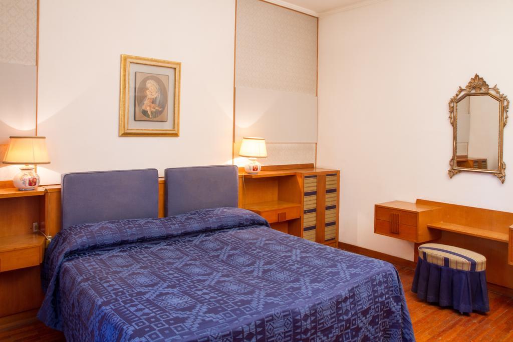 אימפרונטה Agriturismo Borgo Dei Ricci חדר תמונה
